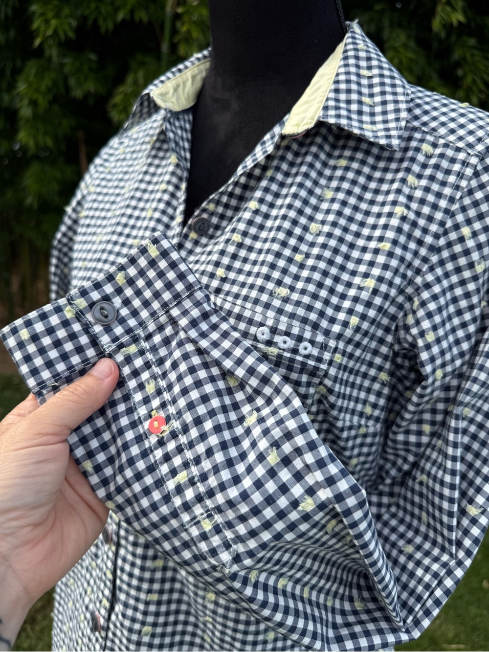 Columbia PFG Gingham Shirt S Yellow Textured Dot Red Accent Buttons Coastal - Picture 4 of 12